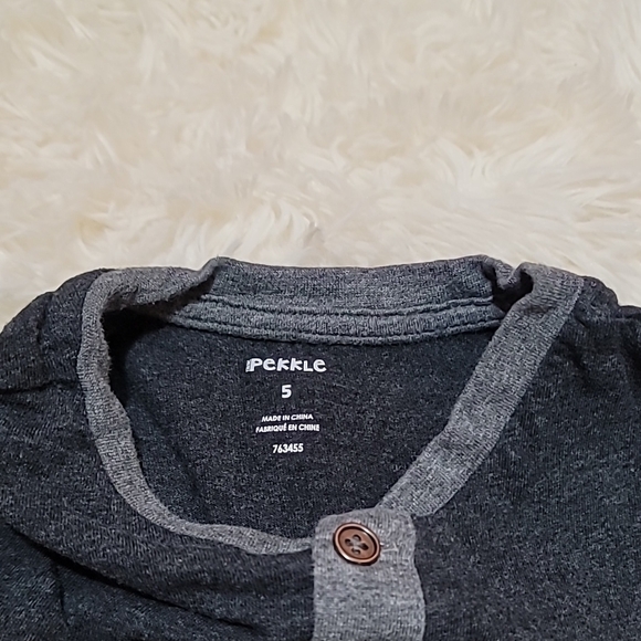 Pekkle, Colorblock Boys Shirt, Size 5 - Picture 2 of 3